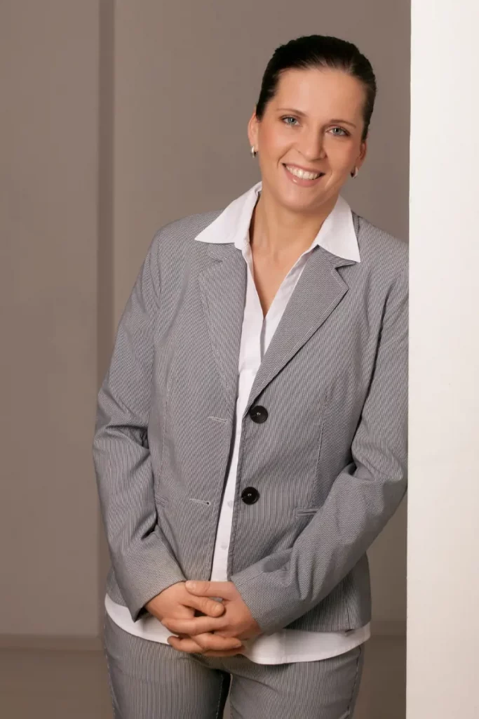 Julia Meyer-Lückel Hypnosetherapeutin spezialisiert auf ängstliche Kinder